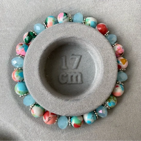 Handmade bracelets - Picture 10 of 10